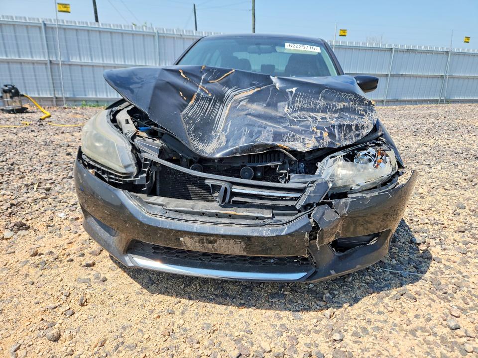 Photo 5 from auction – 2014 HONDA ACCORD with VIN 1HGCR2F32EA177913