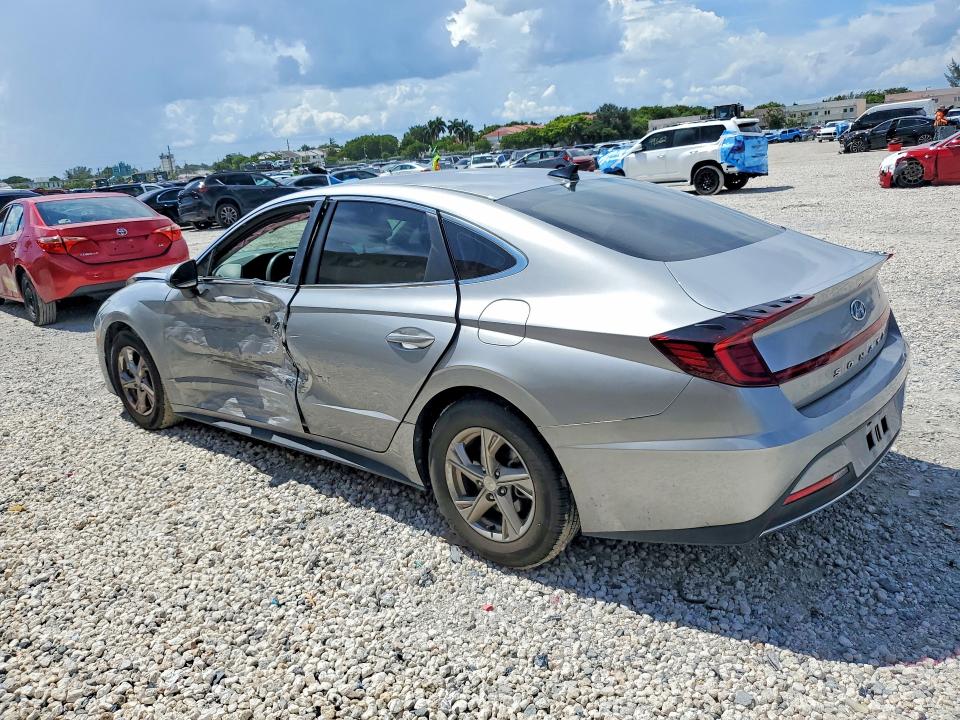 Photo 2 from auction – 2021 HYUNDAI SONATA with VIN 5NPEG4JA3MH093685