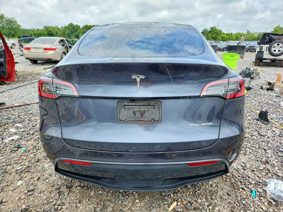 Photo 6 from auction – 2025 TESLA MODEL Y with VIN 7SAYGDEE1SA355497