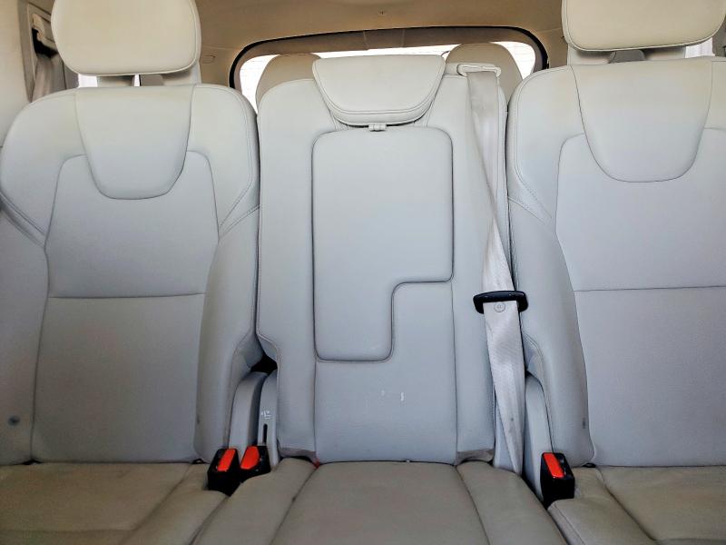 Photo 10 from auction – 2020 VOLVO XC90 with VIN YV4102PK8L1547617