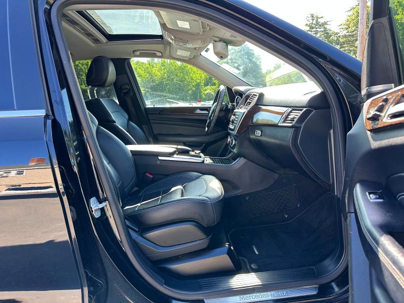Photo 8 from auction – 2015 MERCEDES-BENZ ML with VIN 4JGDA0EB0FA571463