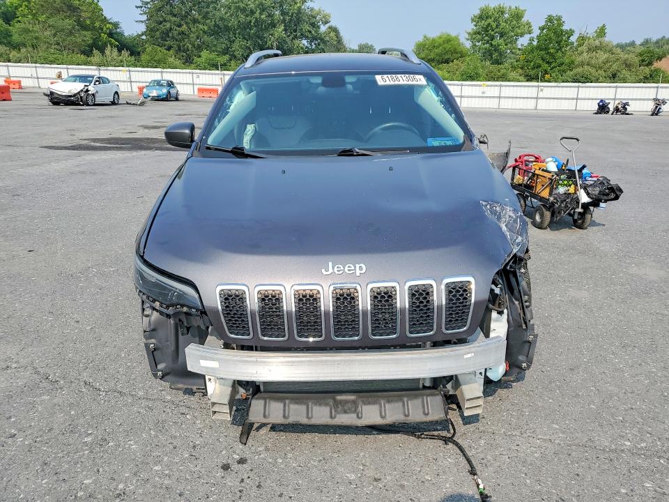 Photo 5 from auction – 2019 JEEP CHEROKEE with VIN 1C4PJMLB0KD256375