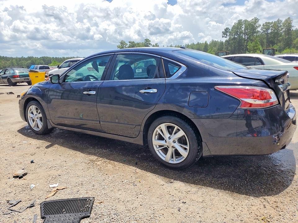 صورة رقم 2 من المزاد - 2015 NISSAN ALTIMA مع VIN 1N4AL3AP2FC234713