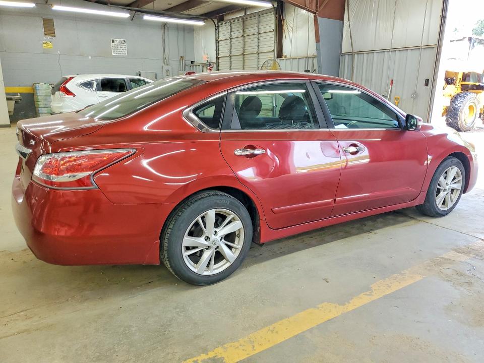 Photo 3 from auction – 2015 NISSAN ALTIMA with VIN 1N4AL3AP9FC597798