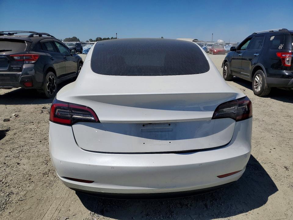 Photo 6 from auction – 2020 TESLA MODEL 3 with VIN 5YJ3E1EA2LF805753