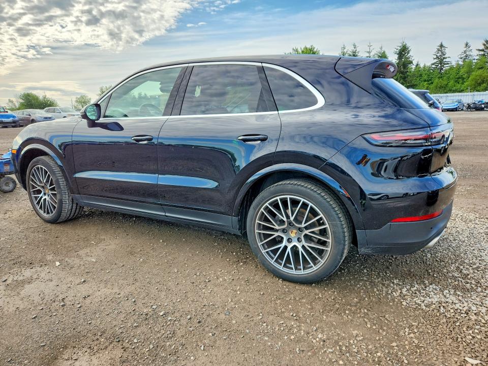 Photo 2 from auction – 2022 PORSCHE CAYENNE with VIN WP1AA2AY4NDA05055