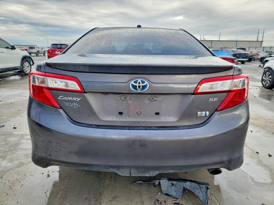 Photo 6 from auction – 2014 TOYOTA CAMRY HYBRID with VIN 4T1BD1FK5EU123767