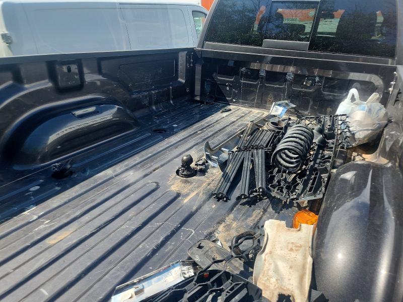 Фото 10 с аукциона – 2024 RAM 3500 с VIN 3C63RRGLXRG242754