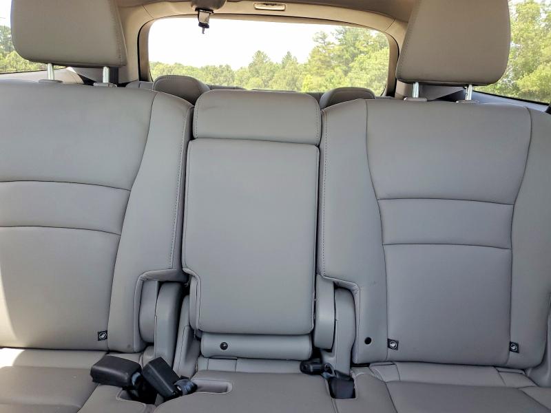 Photo 10 from auction – 2018 HONDA PILOT with VIN 5FNYF6H65JB068570