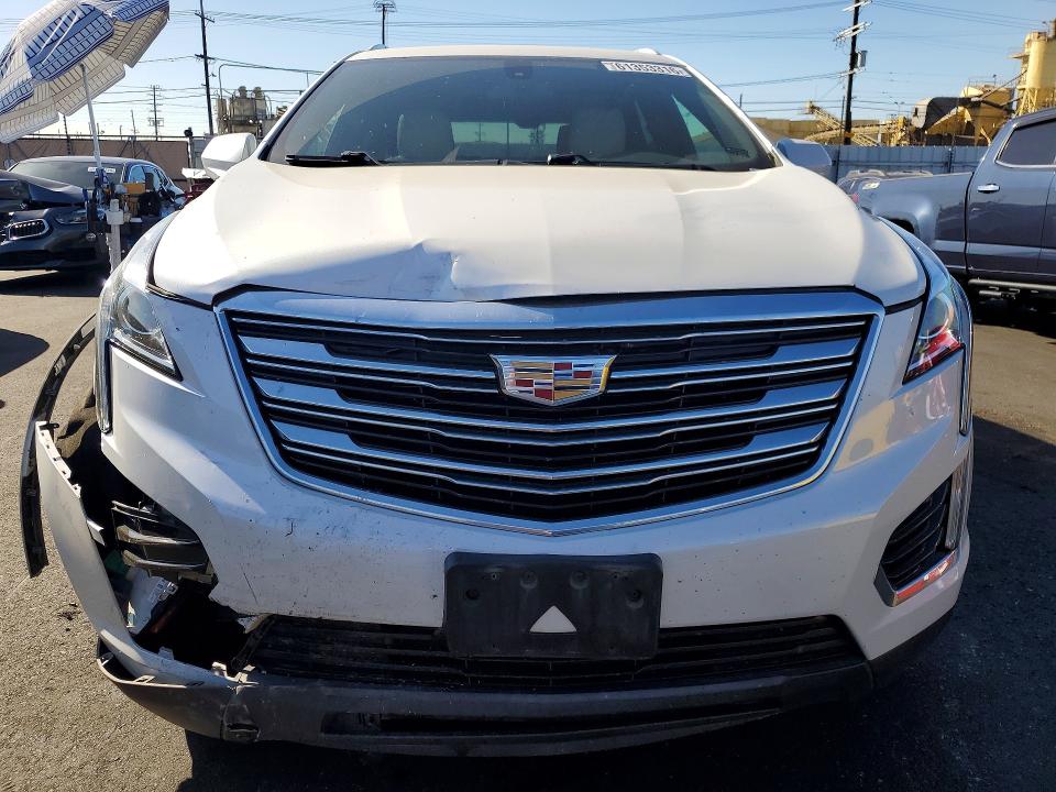 Photo 5 from auction – 2019 CADILLAC XT5 with VIN 1GYKNARS4KZ114158