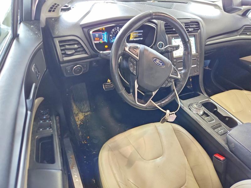 Photo 8 from auction – 2017 FORD FUSION with VIN 3FA6P0RU0HR360026