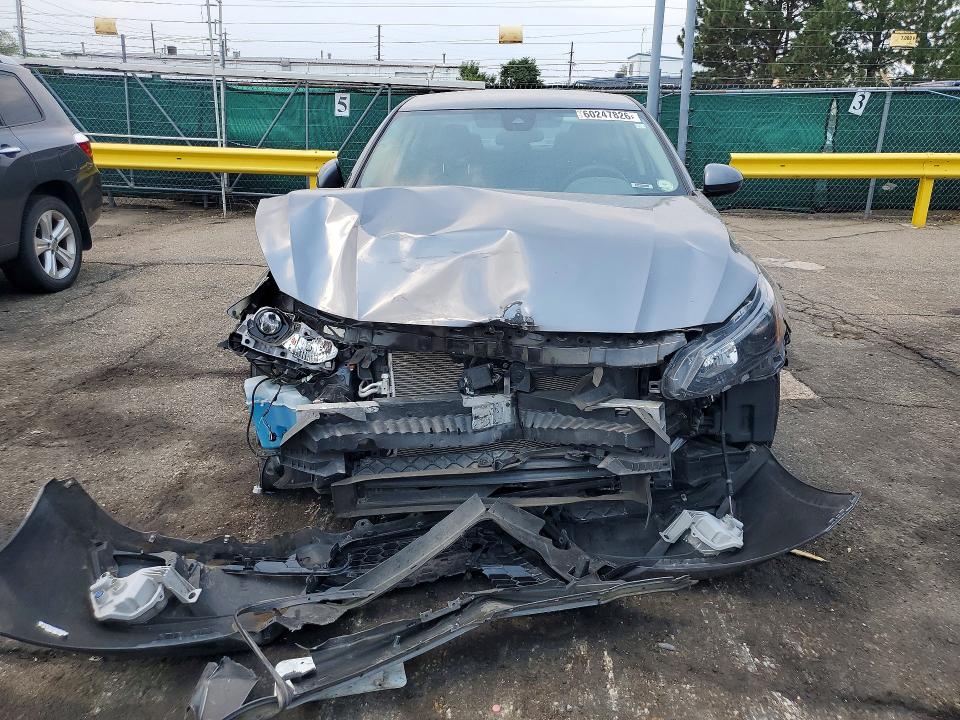 Photo 5 from auction – 2022 NISSAN ALTIMA with VIN 1N4BL4BVXNN372557