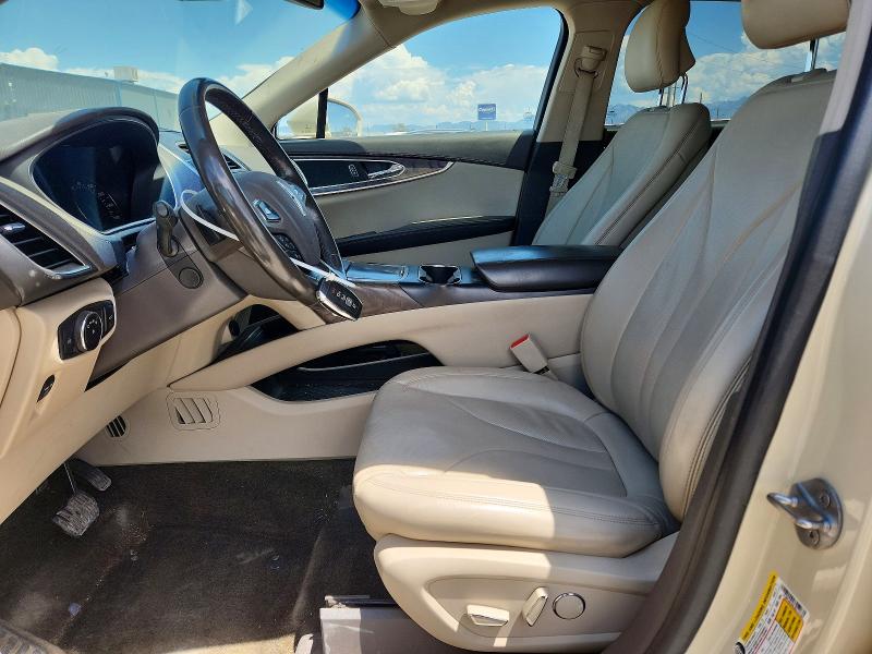 Photo 7 from auction – 2018 LINCOLN MKX with VIN 2LMPJ6LR8JBL12169