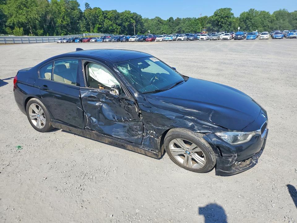 Photo 4 from auction – 2016 BMW 328 with VIN WBA8E3C5XGK502362