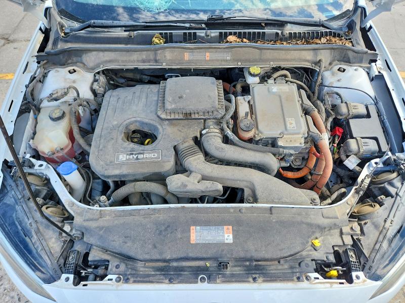 Photo 11 from auction – 2019 FORD FUSION with VIN 3FA6P0LU5KR188558