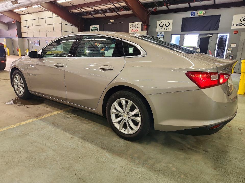 Photo 2 from auction – 2023 CHEVROLET MALIBU with VIN 1G1ZD5ST9PF216896