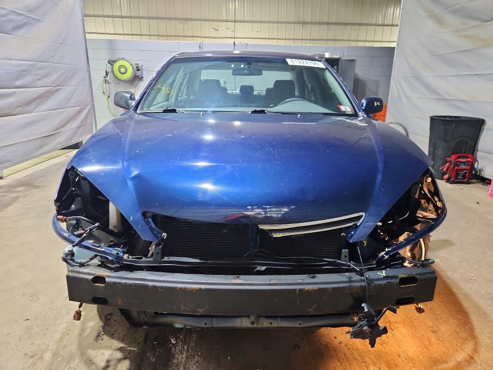 Photo 5 from auction – 2005 TOYOTA CAMRY with VIN 4T1BE32KX5U016373