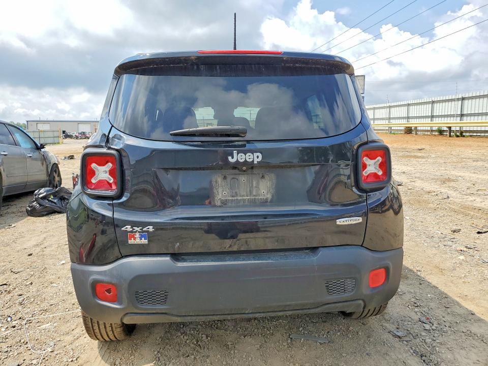 Photo 6 from auction – 2017 JEEP RENEGADE with VIN ZACCJBBB6HPG53149