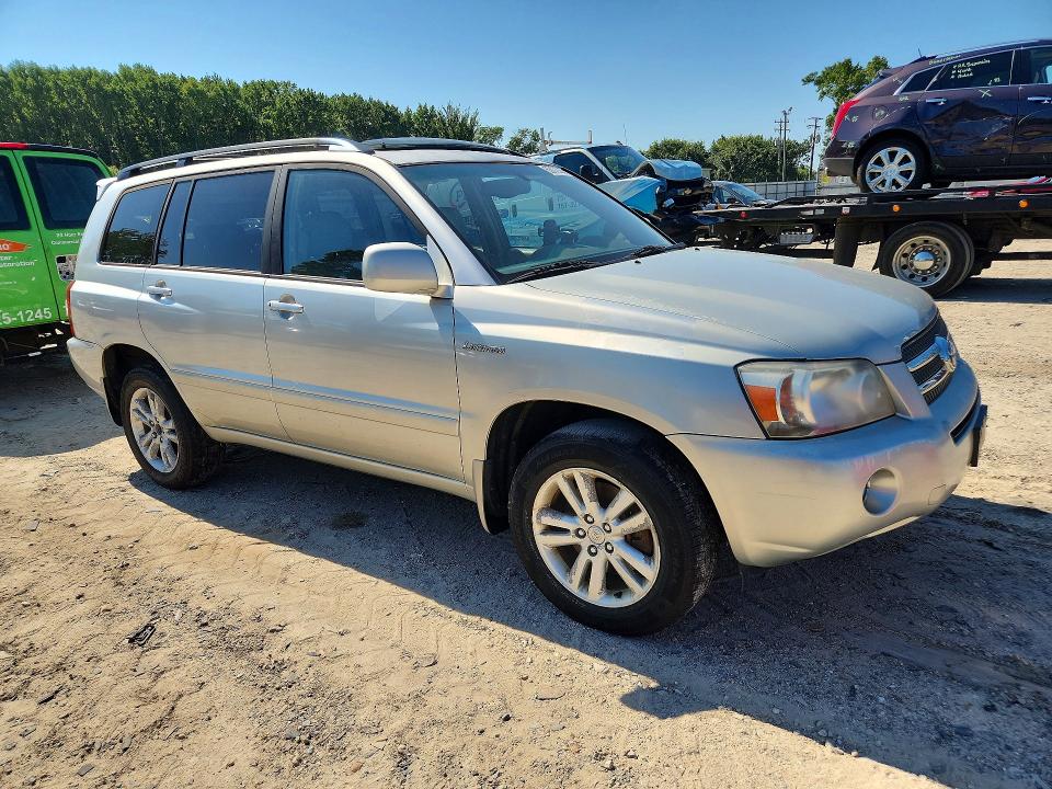 Zdjęcie 4 z aukcji – 2006 TOYOTA HIGHLANDER z VIN JTEEW21A060005453