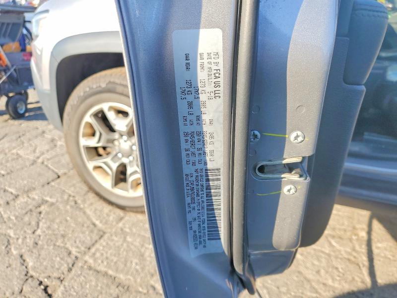 Photo 14 from auction – 2019 JEEP CHEROKEE with VIN 1C4PJMBX7KD189335