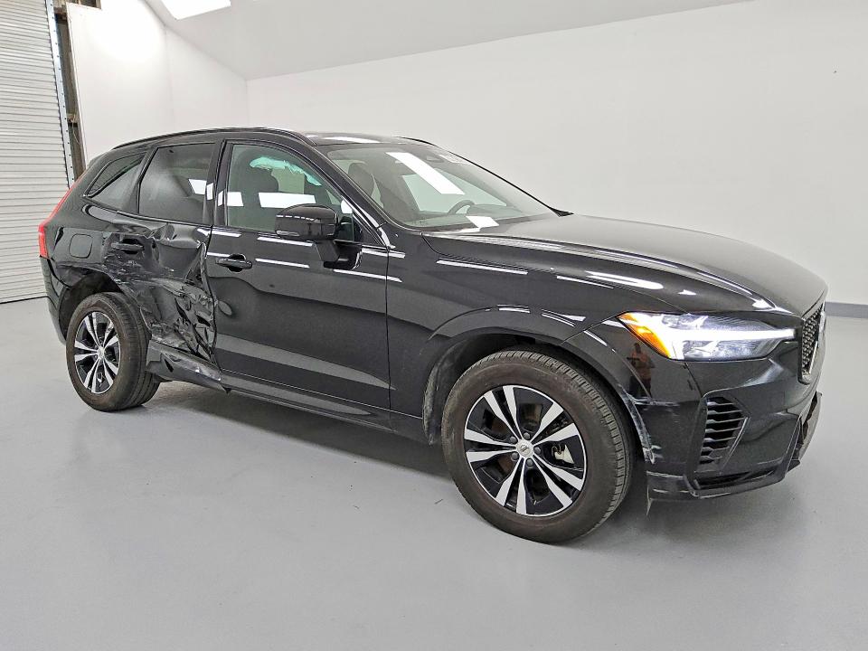 Photo 4 from auction – 2024 VOLVO XC60 with VIN YV4H60DK9R1848895