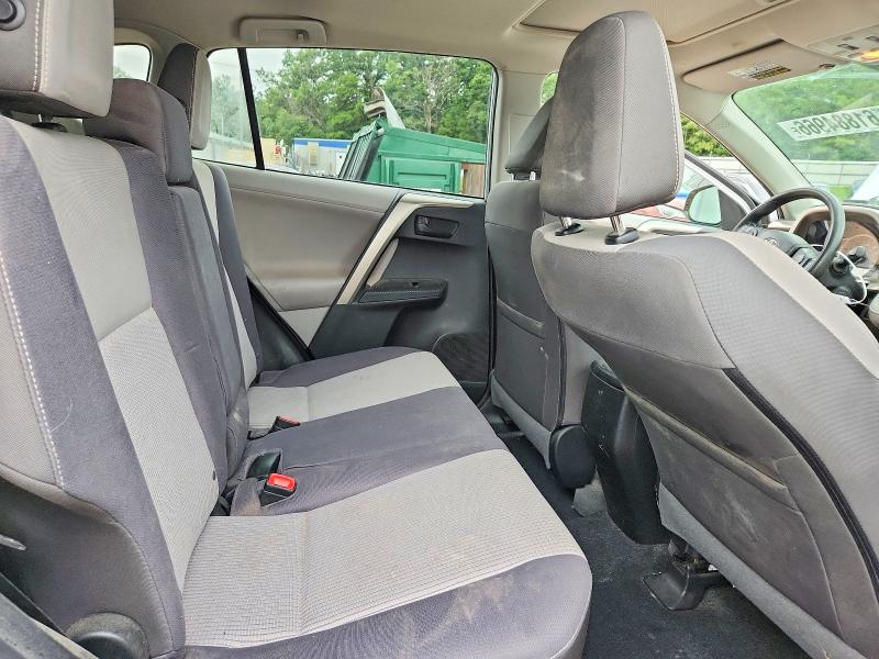 Foto 11 de la subasta – 2013 TOYOTA RAV4 con VIN 2T3RFREV0DW009054