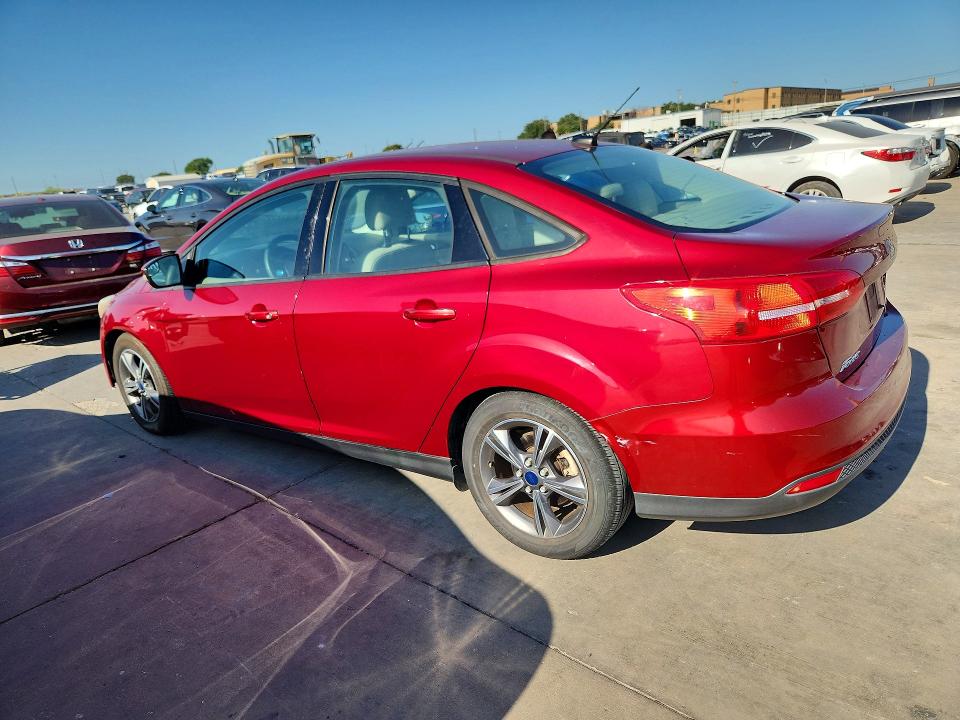 Photo 2 from auction – 2016 FORD FOCUS with VIN 1FADP3FE0GL225096