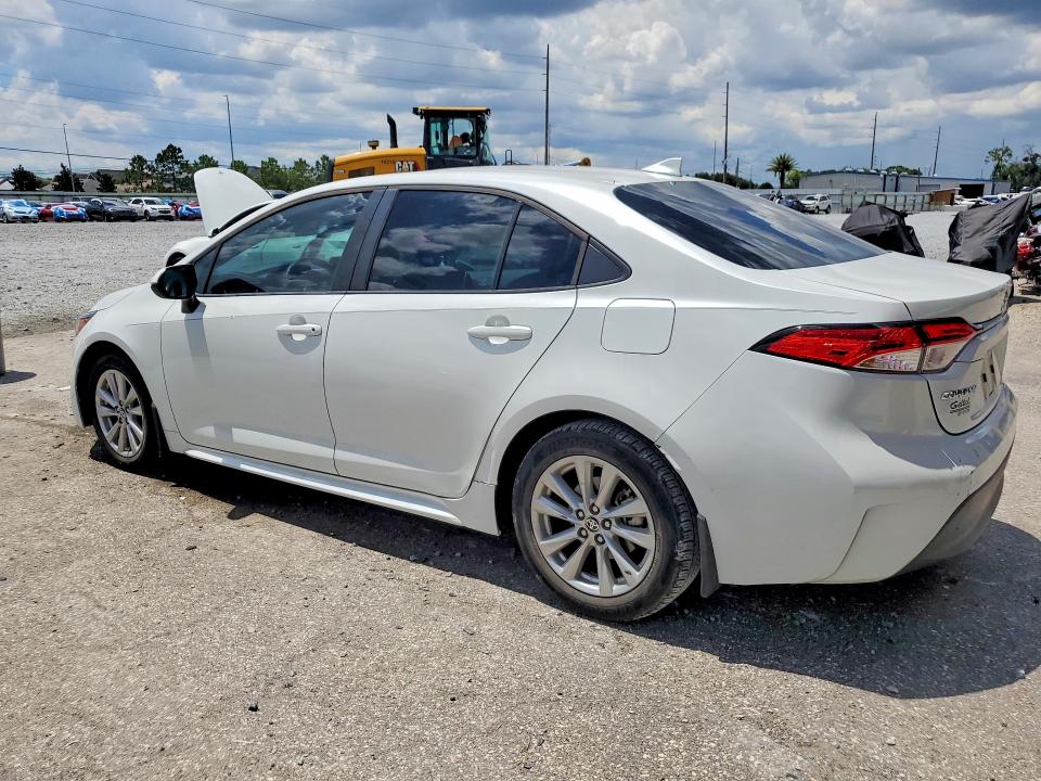 Photo 2 from auction – 2023 TOYOTA COROLLA with VIN 5YFB4MDE0PP000106