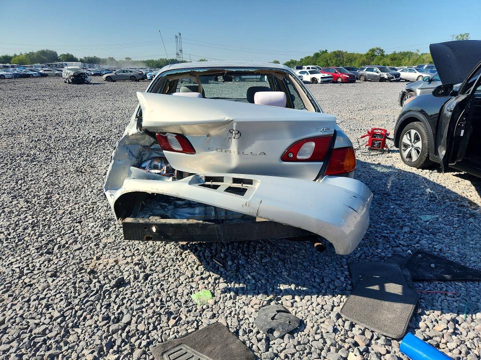 Photo 6 from auction – 2000 TOYOTA COROLLA with VIN 1NXBR12E1YZ406270