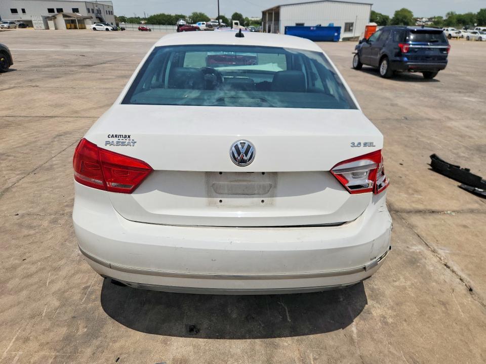 Photo 6 from auction – 2013 VOLKSWAGEN PASSAT with VIN 1VWCM7A36DC044508