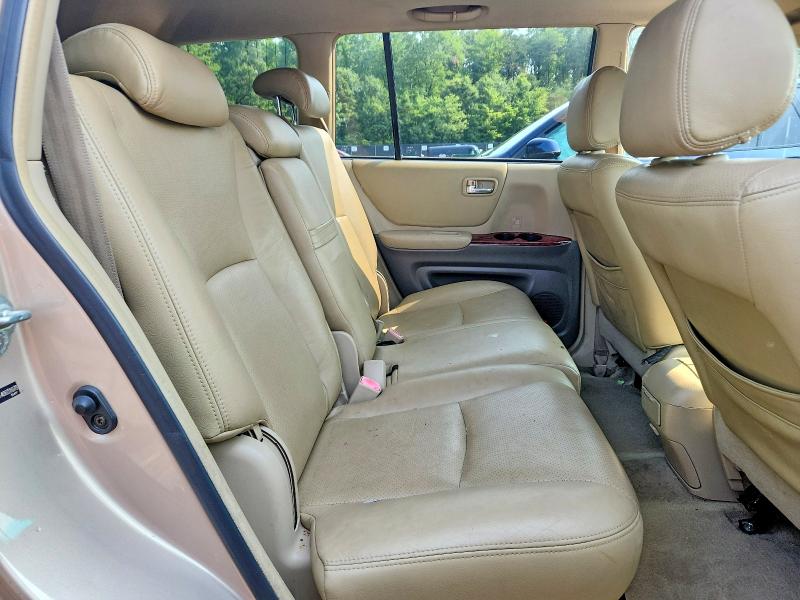 Фото 11 с аукциона – 2004 TOYOTA HIGHLANDER с VIN JTEDP21A140031078