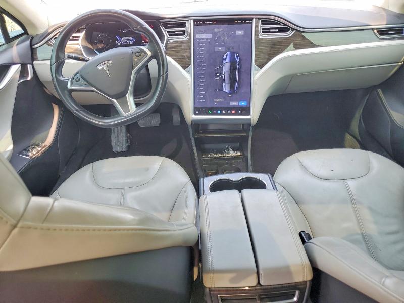 Photo 8 from auction – 2014 TESLA MODEL S with VIN 5YJSA1H16EFP46759