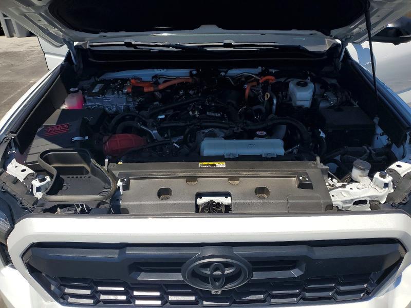 Photo 11 from auction – 2024 TOYOTA TACOMA with VIN 3TYLC5LNXRT014849