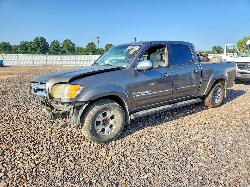 2004 TOYOTA TUNDRA