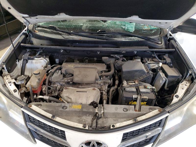 Photo 12 from auction – 2013 TOYOTA RAV4 with VIN 2T3BFREV9DW032964