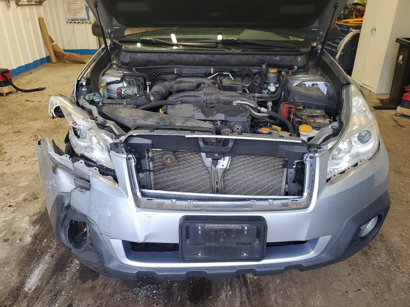 Photo 12 from auction – 2014 SUBARU OUTBACK with VIN 4S4BRBAC0E3243098