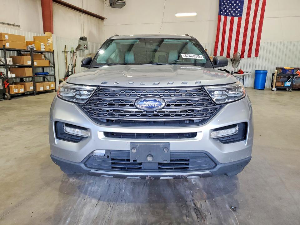 Photo 5 from auction – 2021 FORD EXPLORER with VIN 1FMSK7DH2MGA39886