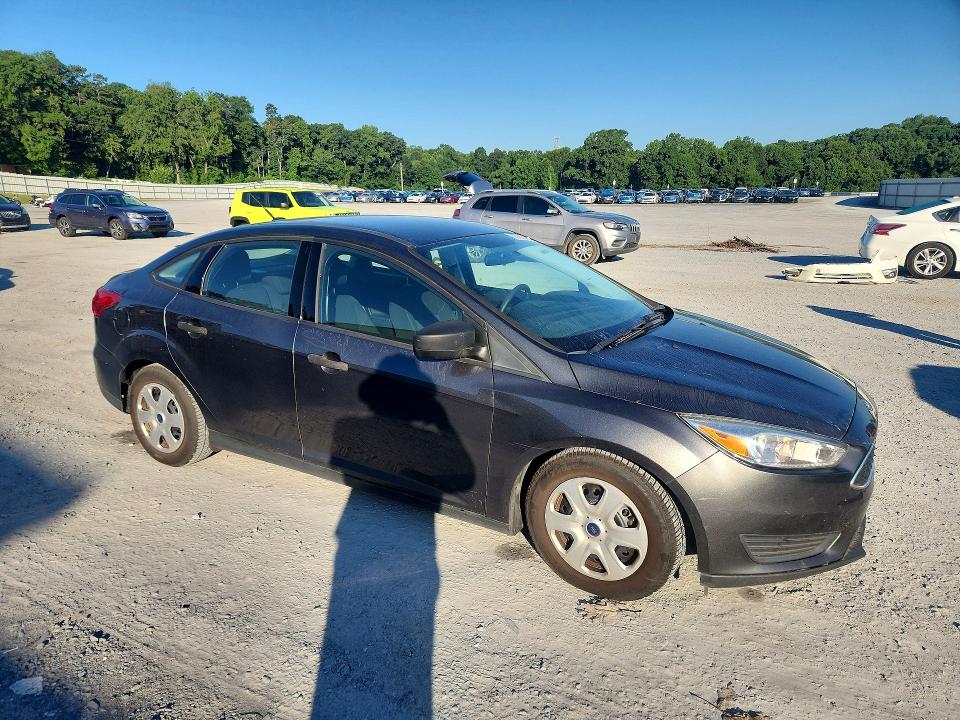 Photo 4 from auction – 2016 FORD FOCUS with VIN 1FADP3E24GL305198