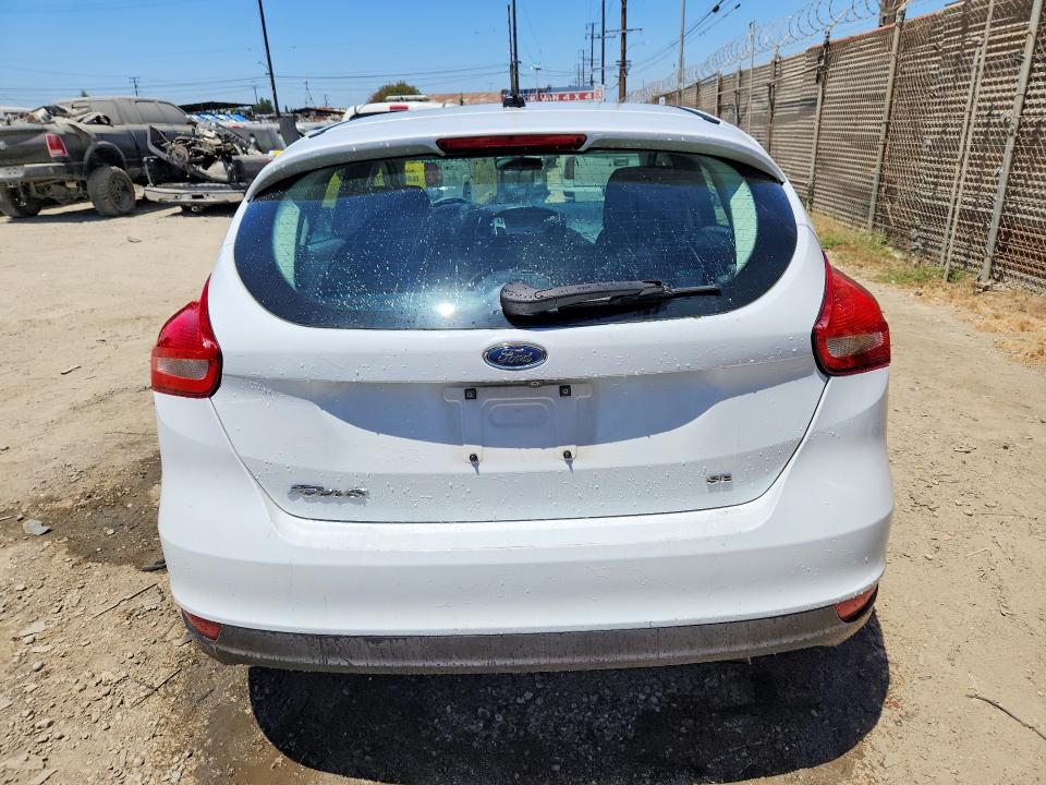 Photo 6 from auction – 2016 FORD FOCUS with VIN 1FADP3K27GL217539