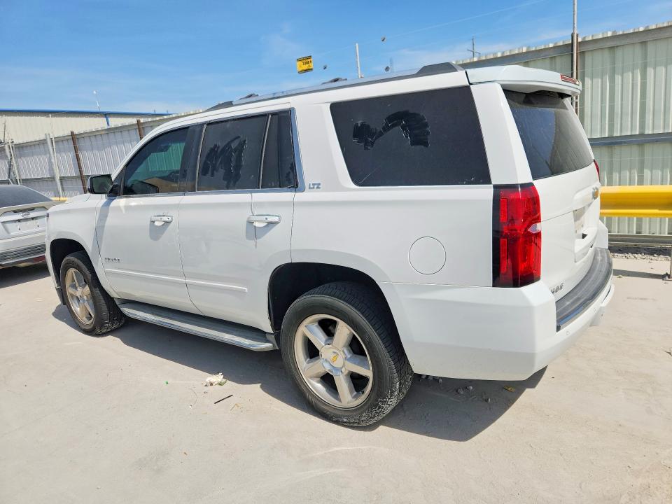 Photo 2 from auction – 2015 CHEVROLET TAHOE with VIN 1GNSCCKC8FR161992