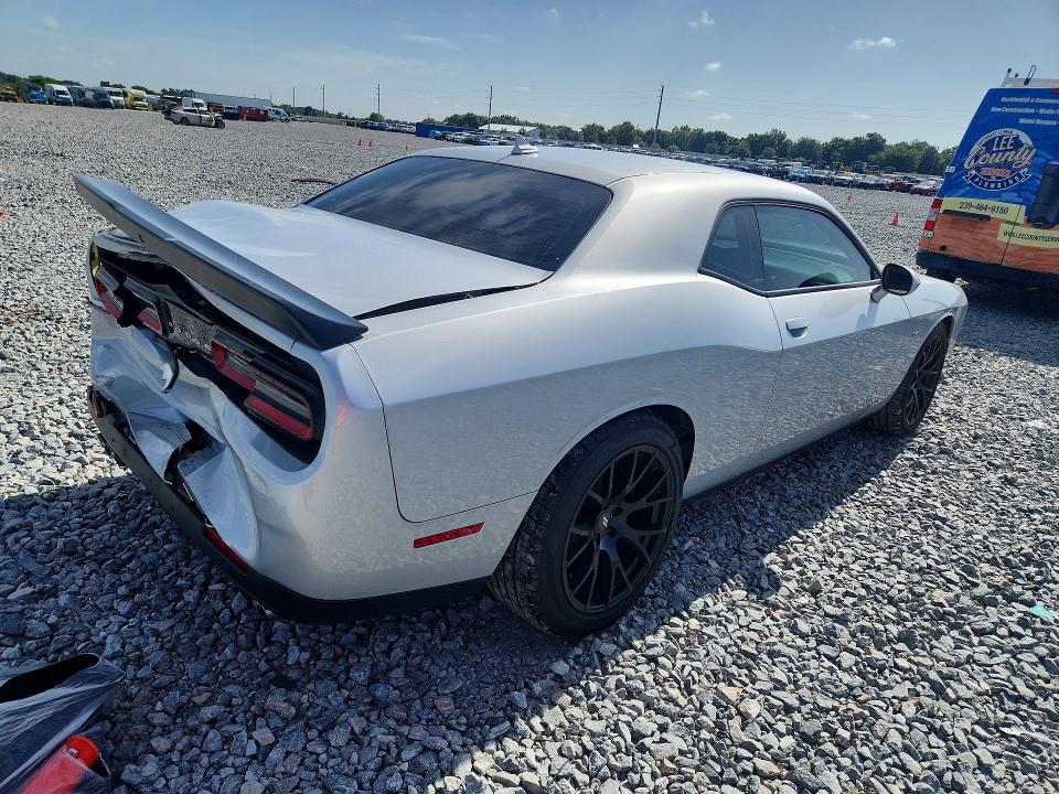 Photo 3 from auction – 2023 DODGE CHALLENGER with VIN 2C3CDZBT2PH686209