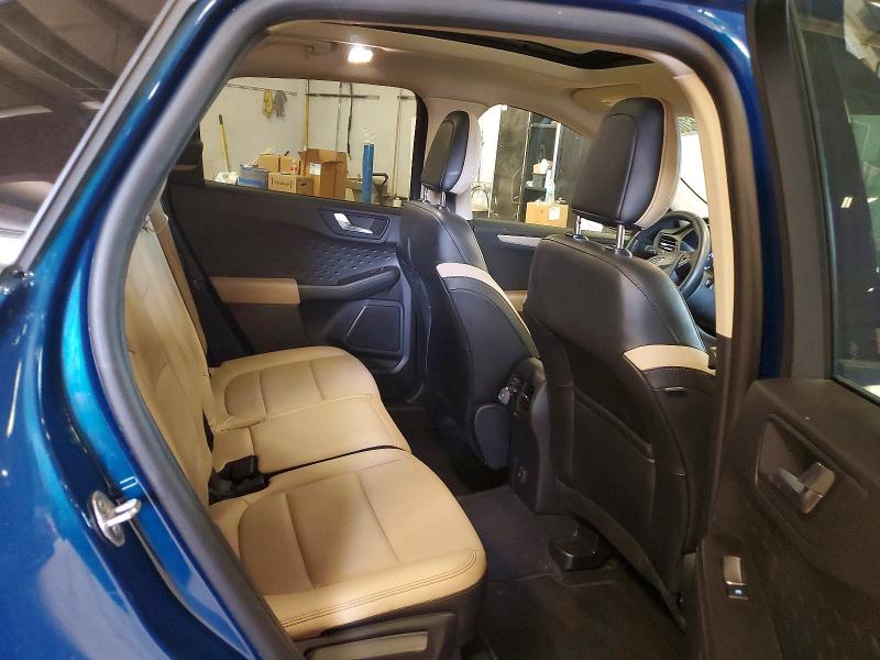 Photo 11 from auction – 2020 FORD ESCAPE with VIN 1FMCU0H6XLUA74335