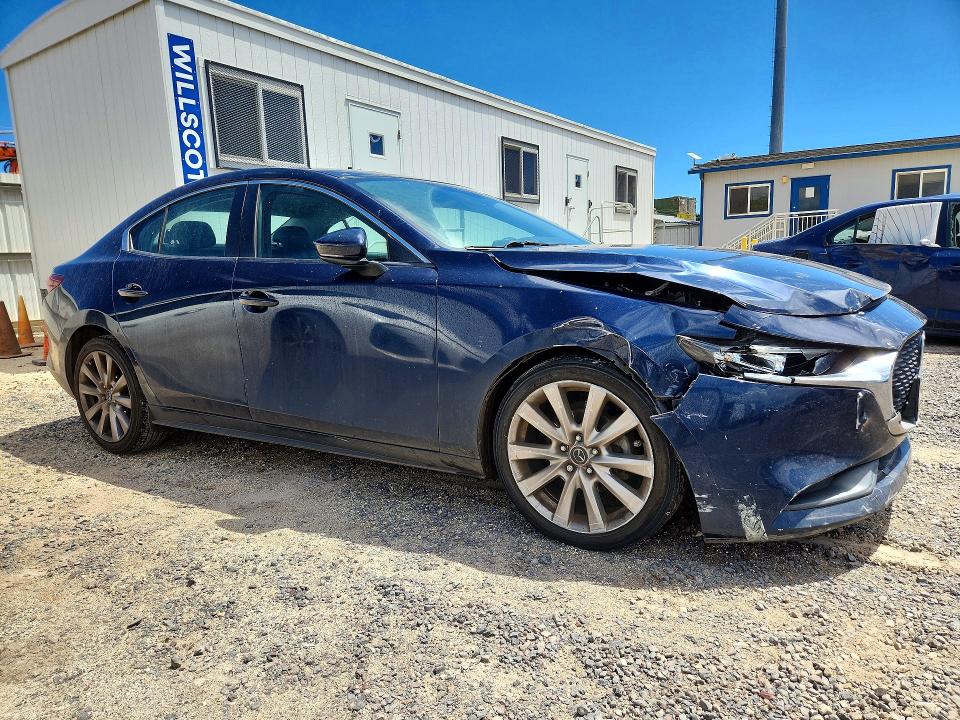 Photo 4 from auction – 2020 MAZDA 3 with VIN 3MZBPACL2LM128920
