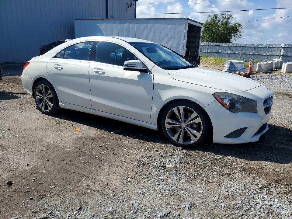Photo 4 from auction – 2016 MERCEDES-BENZ CLA with VIN WDDSJ4EB2GN348523