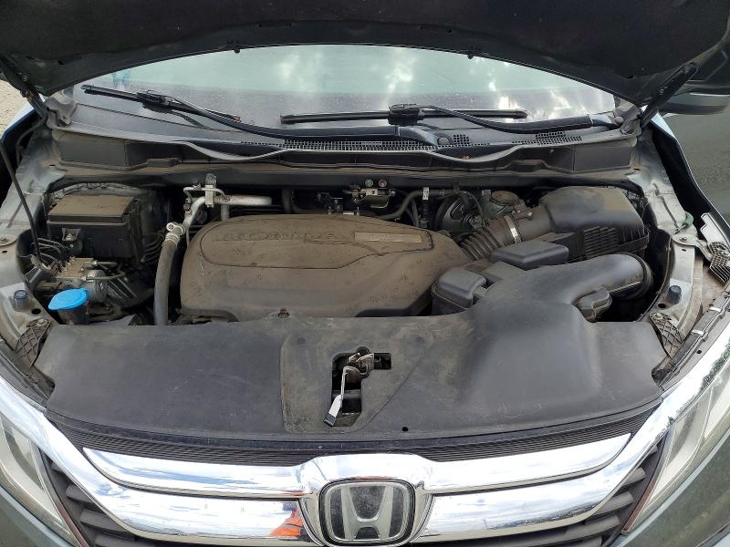 Photo 12 from auction – 2018 HONDA ODYSSEY with VIN 5FNRL6H72JB046404