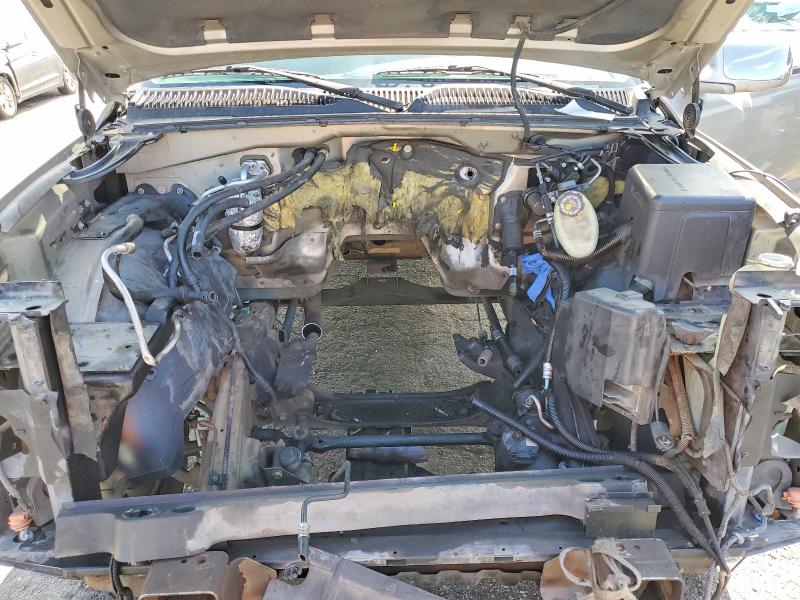 Photo 11 from auction – 2001 CHEVROLET SILVERADO with VIN 1GCGC13U51F174994