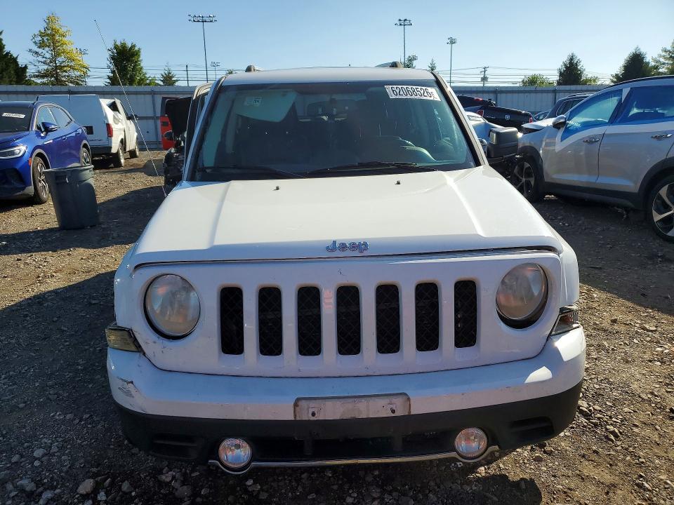 Photo 5 from auction – 2014 JEEP PATRIOT with VIN 1C4NJRCB1ED660729