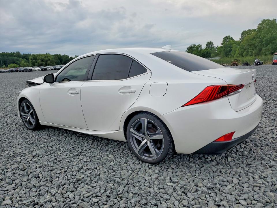Photo 2 from auction – 2017 LEXUS IS with VIN JTHCM1D26H5021189