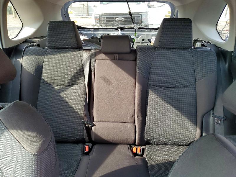 Photo 10 from auction – 2023 TOYOTA RAV4 with VIN 2T3H1RFV2PC216477
