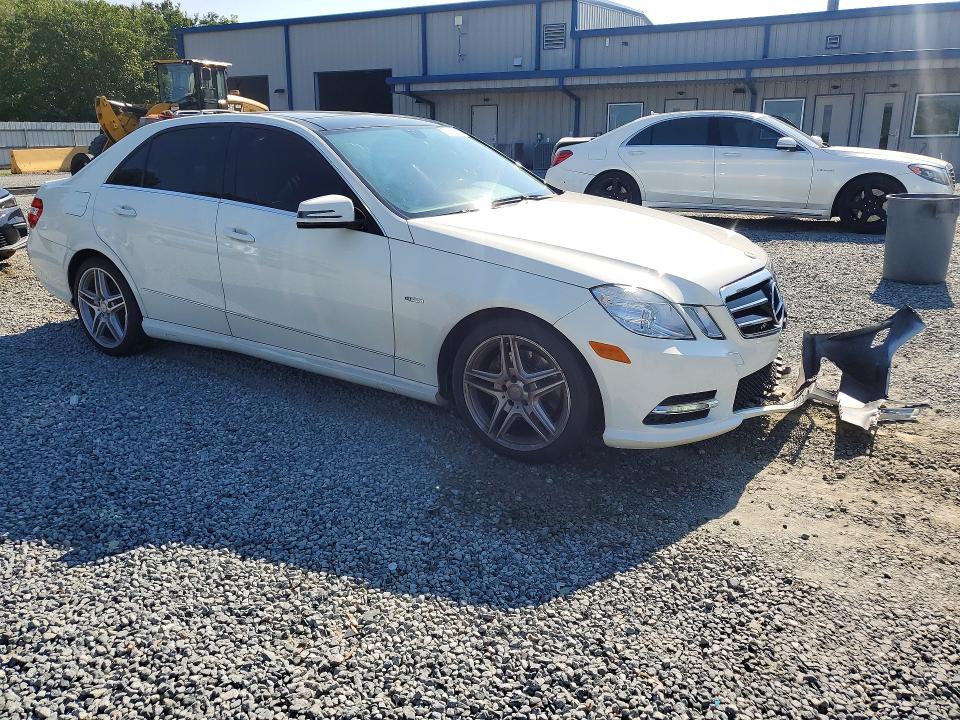 Photo 4 from auction – 2012 MERCEDES-BENZ E with VIN WDDHF5KBXCA641027